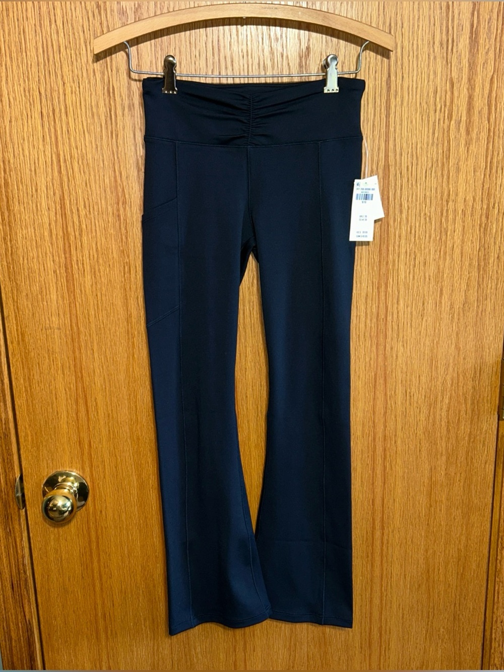 Abercrombie Kids YPB Black Flare Leggings Size 9/10 Buttery Soft New with Tags